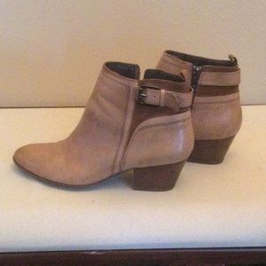 Cute Leather Franco Sarto boots